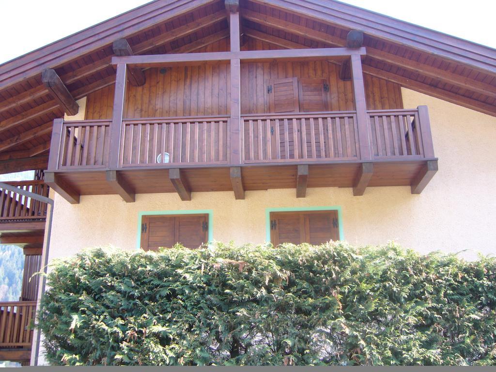 Chalet Madonna Di Campiglio Cin Itzero22143C2Qnjk2Ace Cipat Zero22143-At-Zero69206 Lejlighed Værelse billede